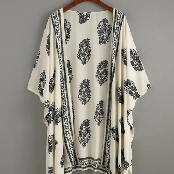 SHEIN Sweaters - Plus Tribal Print Open Front Kimono
